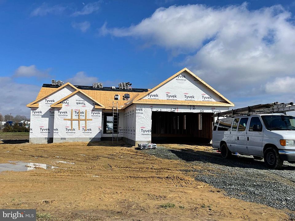 1st image of 408 Clearbrooke Blvd