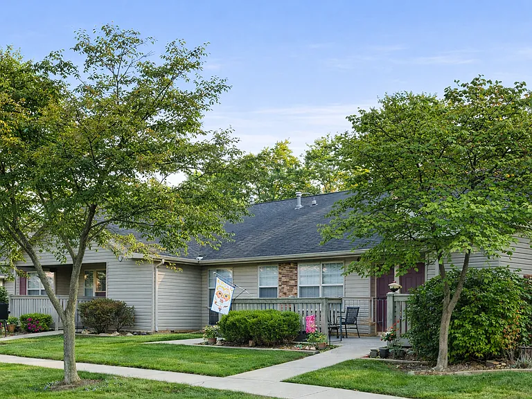 1742 W Market St — Photo 12