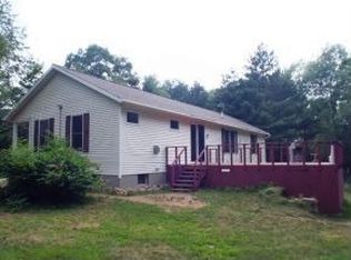 N6426 2nd St, Waupaca, WI 54981