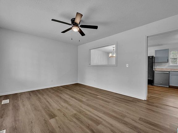 3rd image of 360 County Road 1408