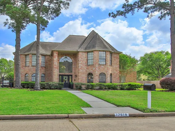 17618 Hidden Forest Dr, Spring, TX 77379