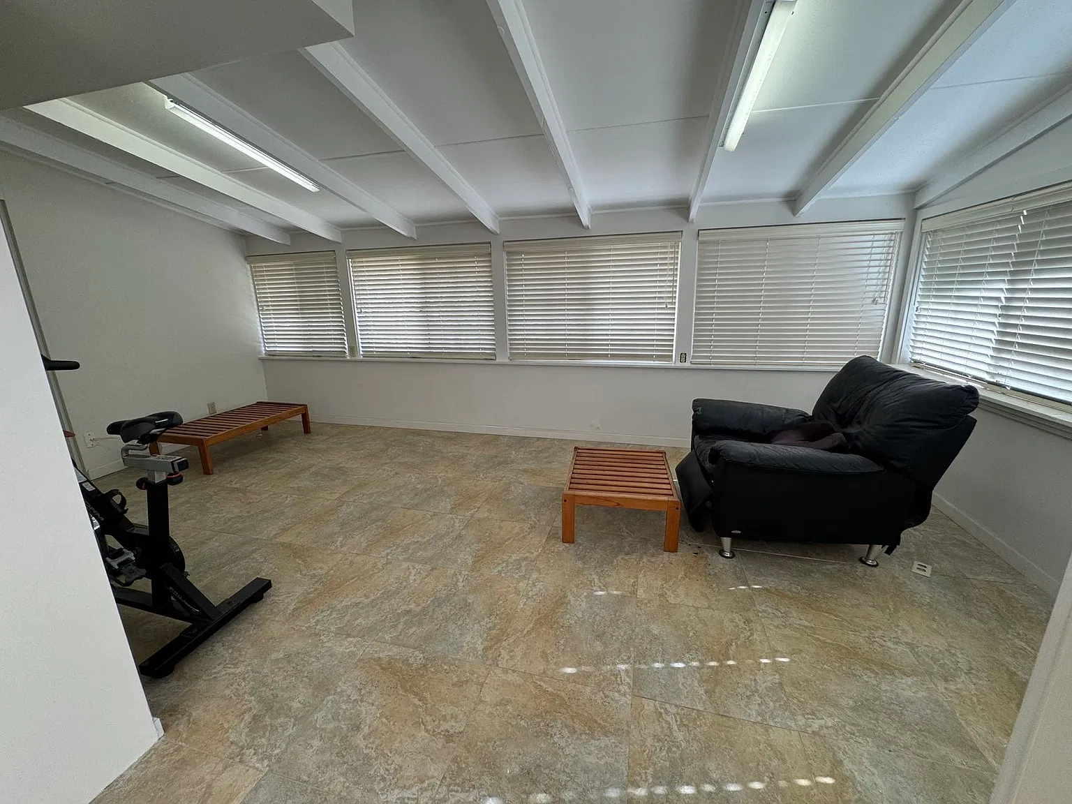 3 bed, 1700 sqft, $4,500 — Photo 4