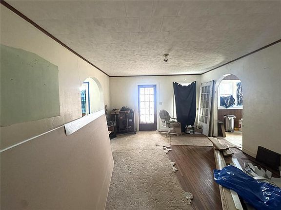 5th image of 13241 Mahogany Rd