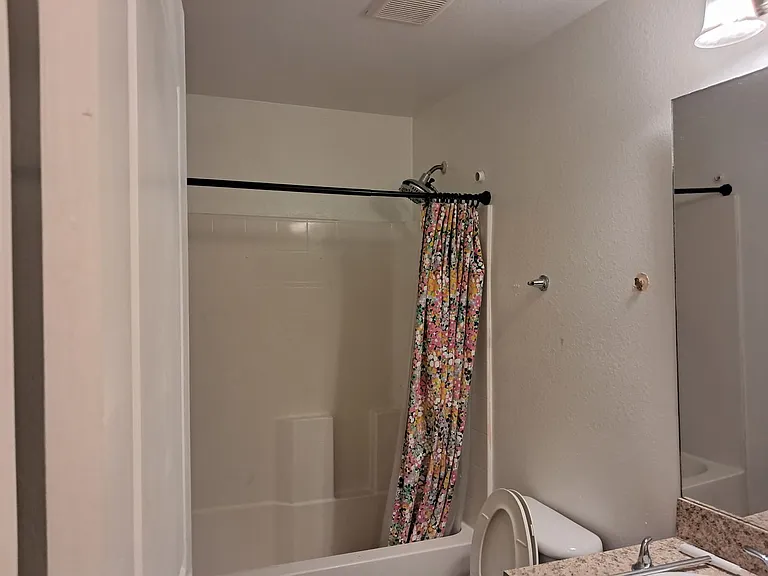 4910 Bywood St — Photo 15