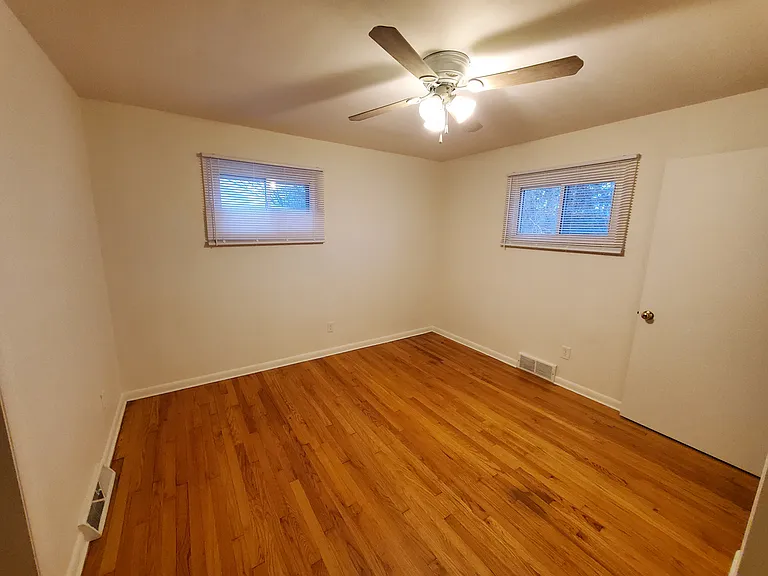 4580 Tulane Ave — Photo 9