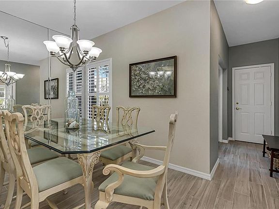 2nd image of 880 Tanbark DR #101