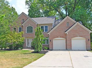957 Paxton Lake Dr, Loveland, OH 45140