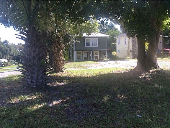 3rd image of 147 N Stone St APT 1