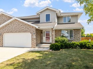 1932 Taller Rd, Morris, IL 60450