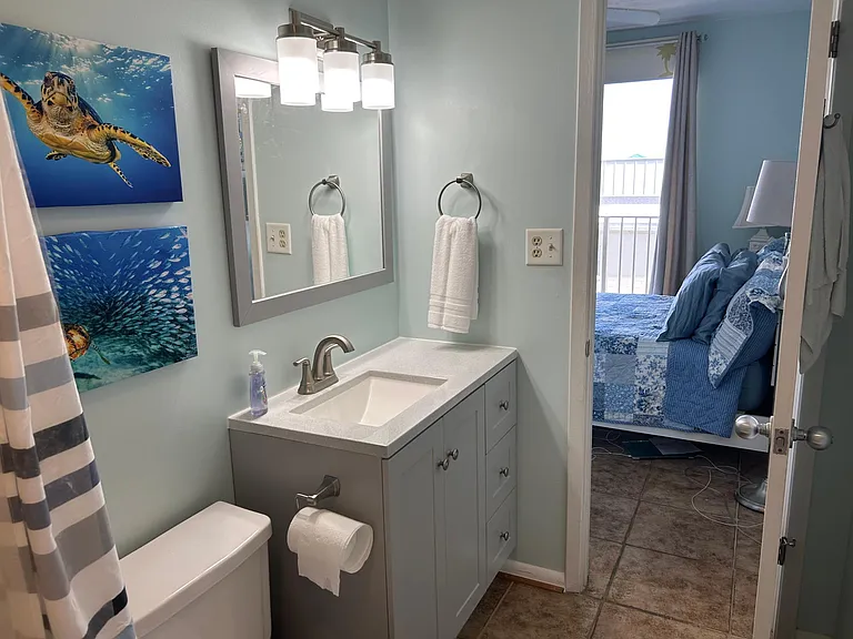 1027 W Beach Blvd #313 — Photo 12