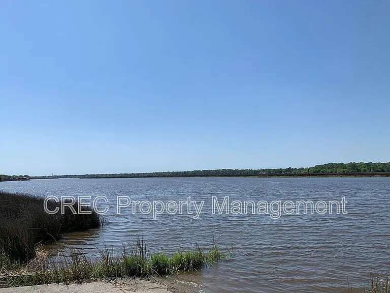 4419 Great Oak Dr — Photo 31