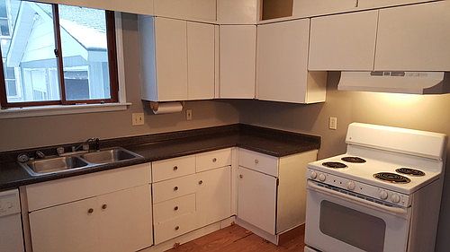 2nd image of 162 Woodruff St