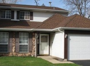 1338 Inverness Dr, Elgin, IL 60120