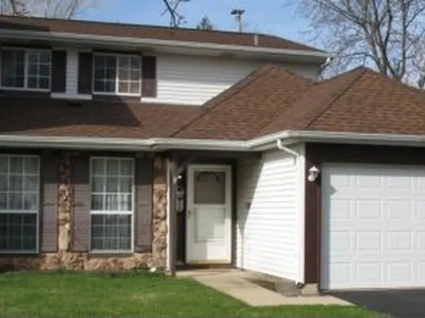 1338 Inverness Dr, Elgin, IL 60120