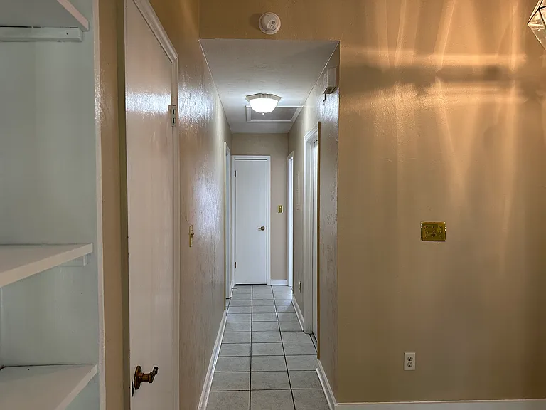2400 Talco Hills Dr — Photo 12