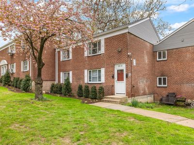 220-02 Stronghurst Avenue #(Lower) 18-3, Queens Village, NY, 11427