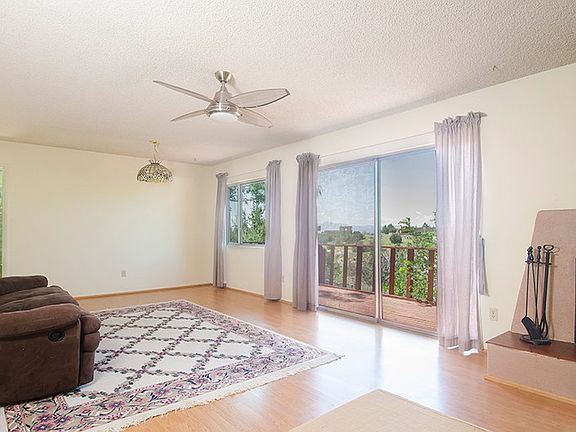 5th image of 6645 Vooscane Ave