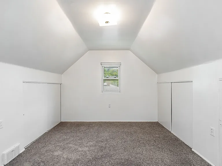 801 Jefferson Rd — Photo 18