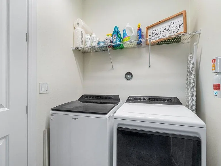 5160 Willow Creek Dr — Photo 30