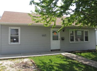 5117 State Rd, Burbank, IL 60459