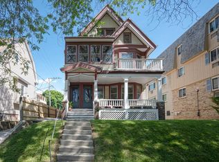 2418 E Webster Pl #2420, Milwaukee, WI 53211