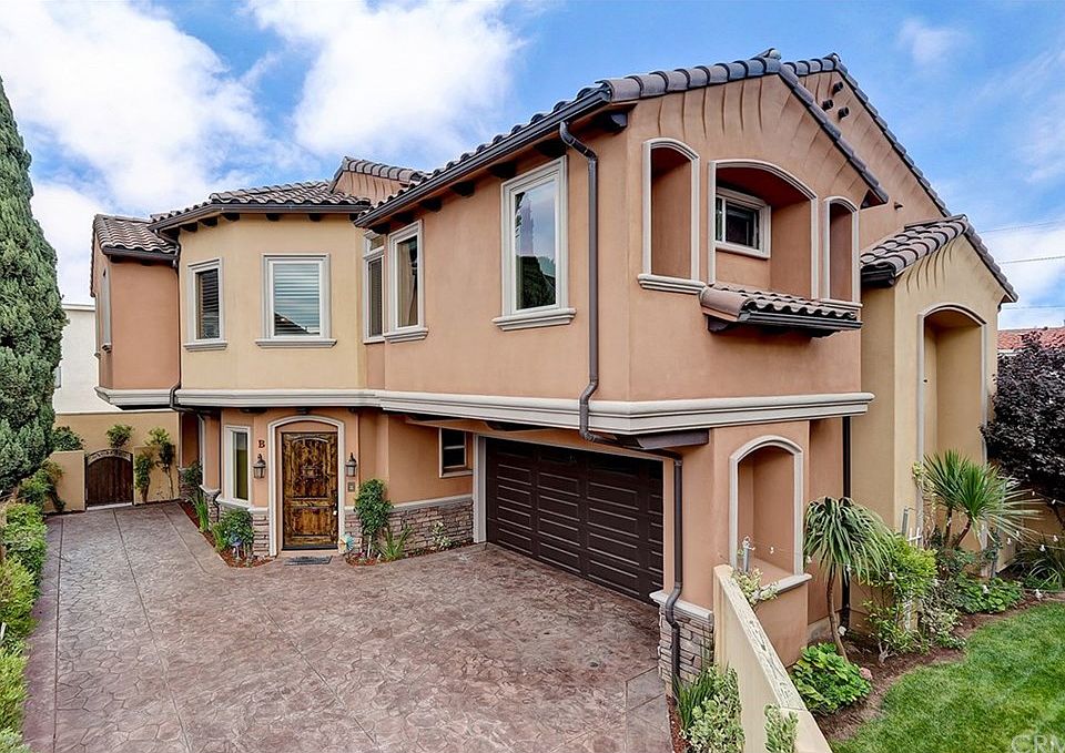 1st image of 2021 Gates Ave #B