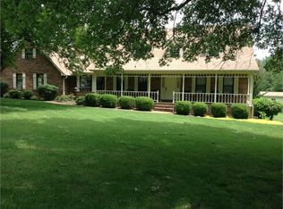 60 Anderson Dr, Paris, TN 38242