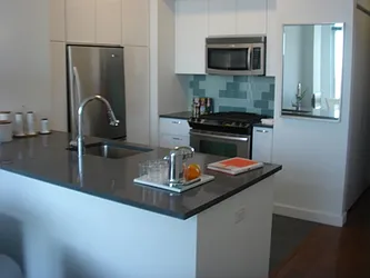 Rented by Hillel Realty Group