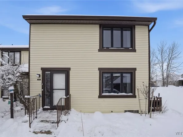 1651 Charlesgate Cir #1651, East Amherst, NY 14051