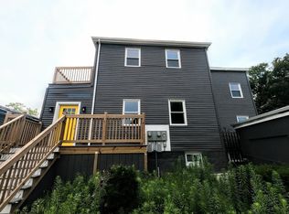 2 Sunnyside St FLOOR 2, Jamaica Plain, MA 02130