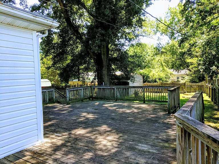 6405 Stuart Ave — Photo 30