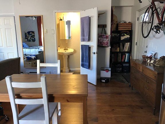 4th image of 3873 Canning Ave #A