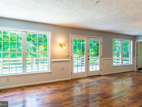 2nd image of 23258 Oak Dr