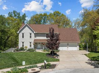 7924 N Park Ave, Gladstone, MO 64118