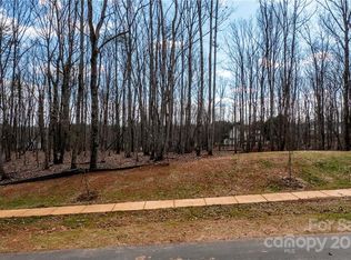 16 Brancer Ln, Lincolnton, NC 28092