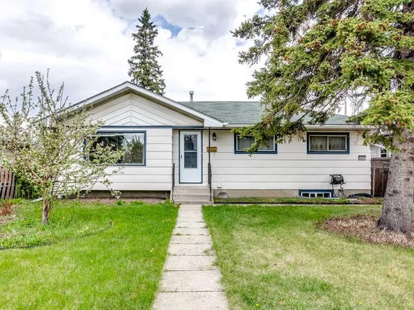 920 W 41st St SE, Calgary, AB T2A 1K5