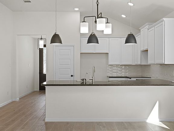 Elegant lighting in kitchen