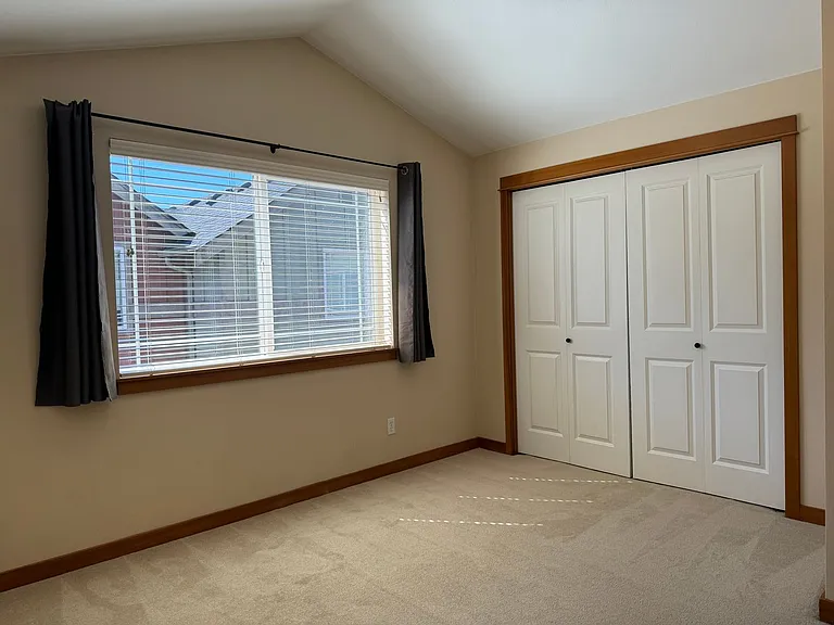 5218 Puget Blvd SW #C — Photo 10