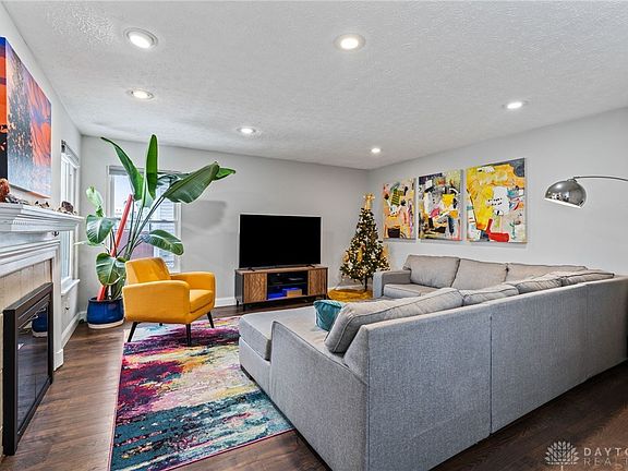 4th image of 9820 Arlis Ln
