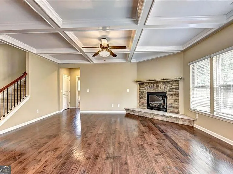 5957 Stow Dr — Photo 7