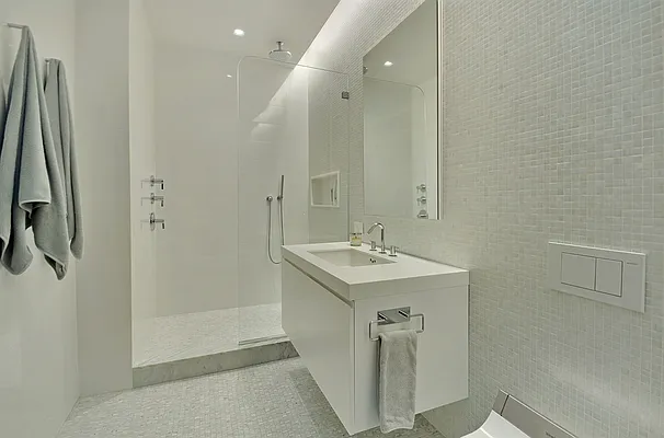 Sold by Corcoran | media 28