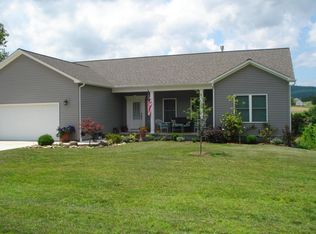 250 New Cameron Dr, Lexington, VA 24450