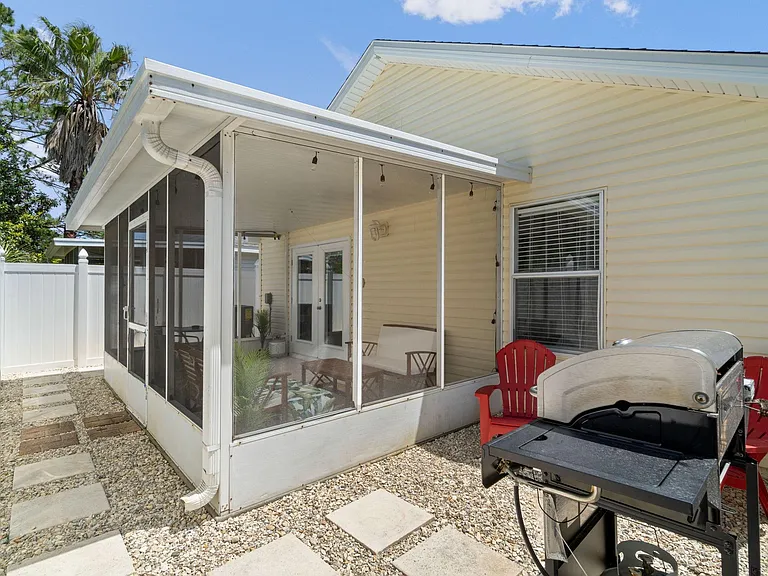 11812 Sand Dune Dr — Photo 32