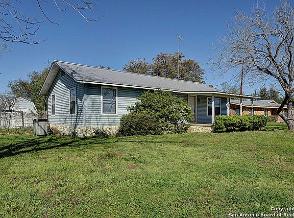 2nd image of 110 Renfro Dr