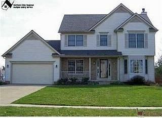 2nd image of 218 Bridgehampton Dr