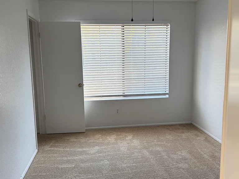 1905 E University Dr #242 — Photo 8