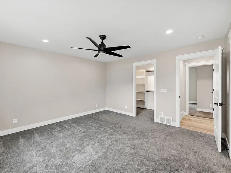 482 E Canyon Rim Rd — Photo 17