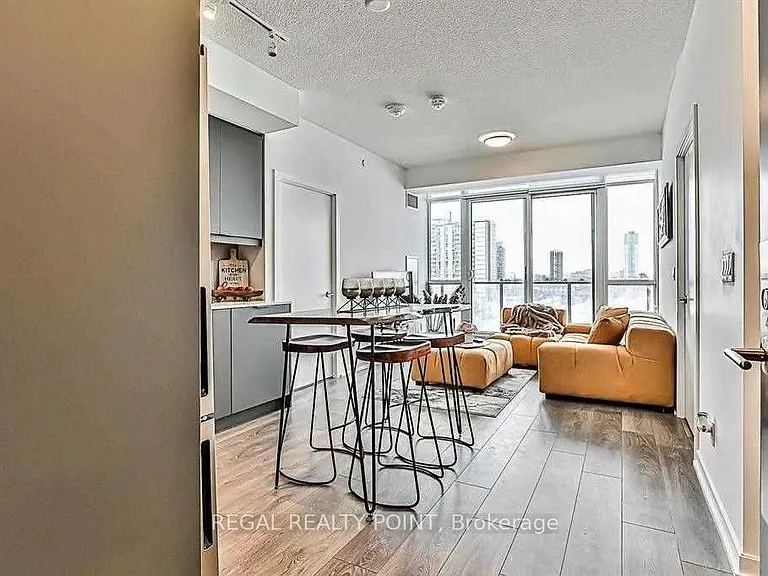 32 Forest Manor Rd #410 — Photo 3