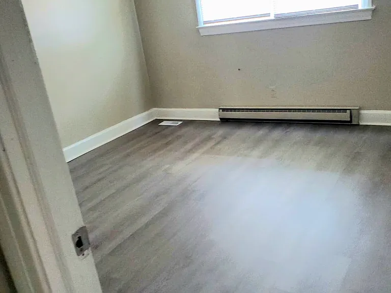 805 Whitehead Ave NE #A — Photo 9