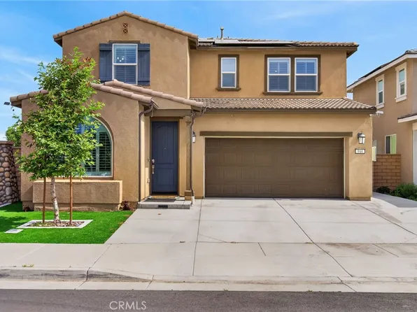 944 Half Moon Ave, Redlands, CA 92374